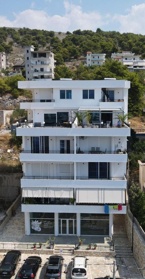 Teuta- Luxury Penthouse 200m2 Leilighet *