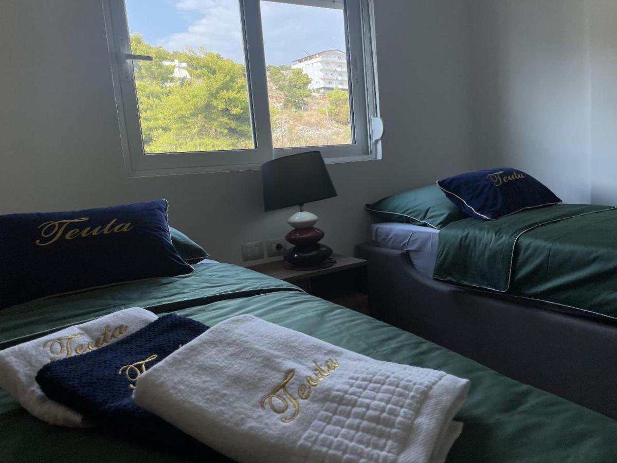 Teuta- Luxury Penthouse 200m2 Apartament