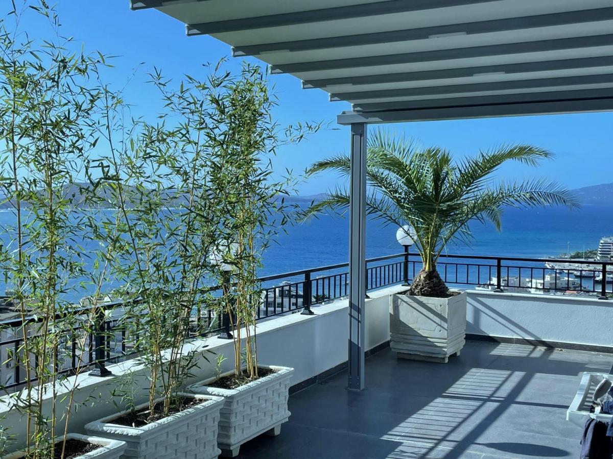 Teuta- Luxury Penthouse 200m2 Apartament Saranda