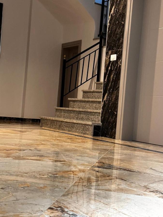 Teuta- Luxury Penthouse 200m2
