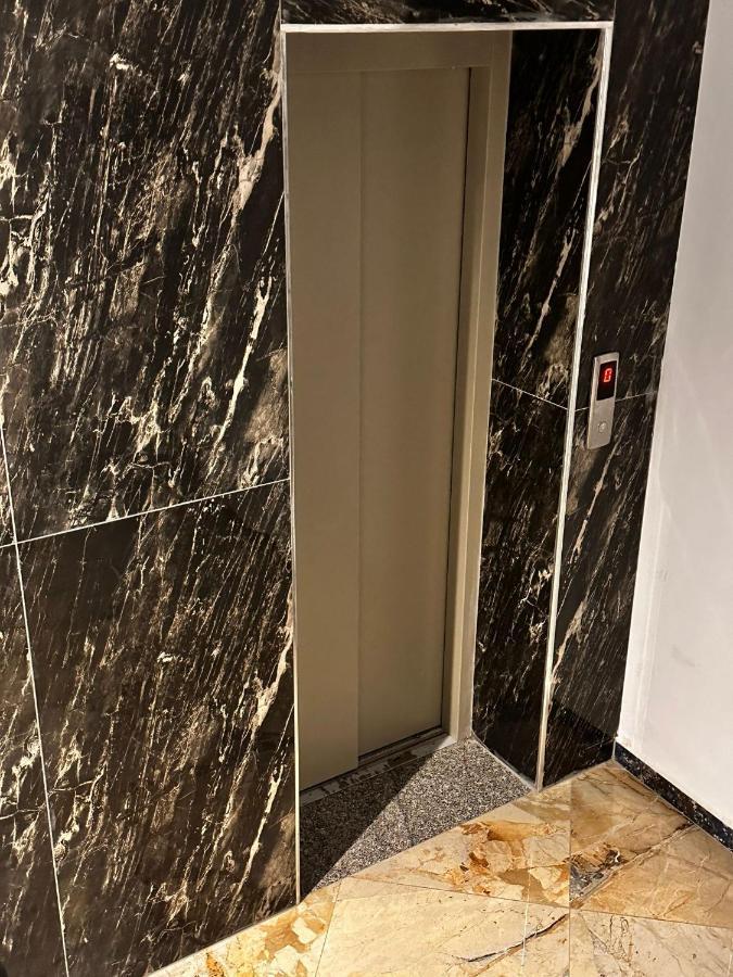 Apartament Teuta- Luxury Penthouse 200m2 *