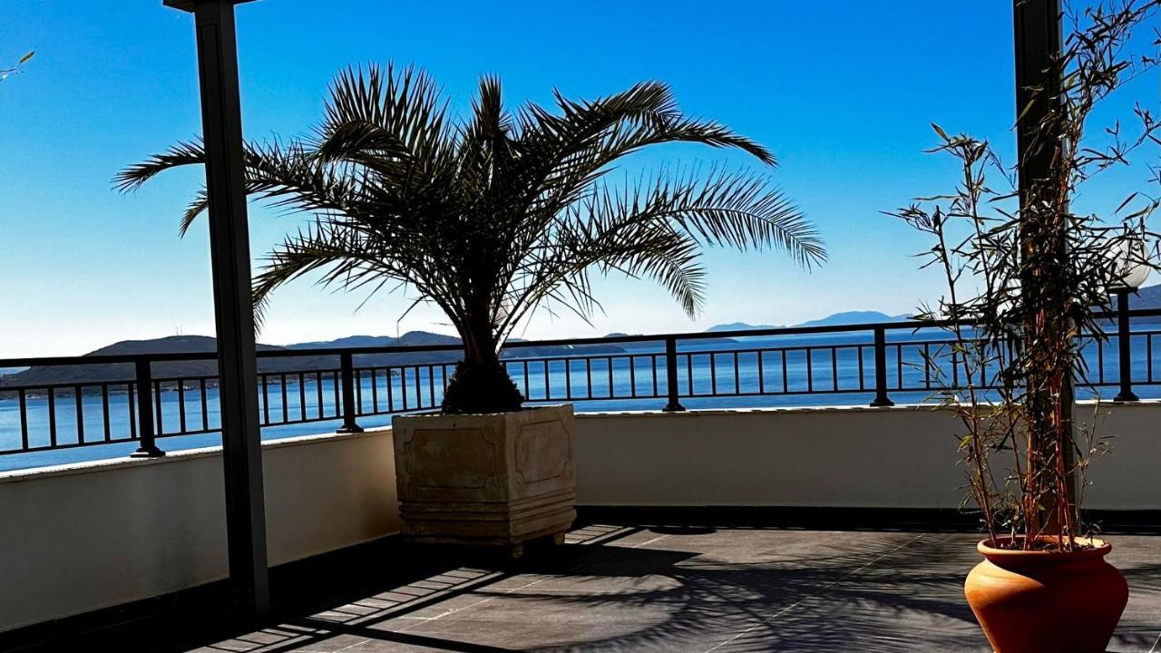 Teuta- Luxury Penthouse 200m2 Apartament